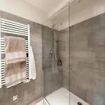 Chez Vous A Uzes, Heated Pool, Garden, Historic Centre *