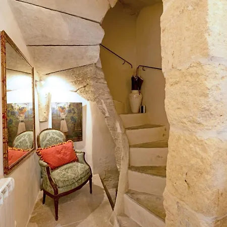 Heated Pool In Apartmán Uzès